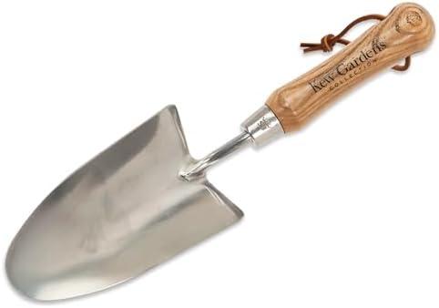 Spear & Jackson Kew Gardens Hand Trowel Review: A Tool for Eco-Friendly Gardeners